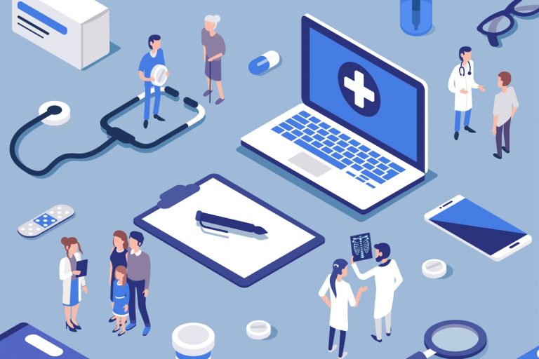 Na imagem, encontram-se vários elementos dispostos numa superfície. Entre eles, estão médicos conversando com pacientes, um laptop, um estetoscópio e comprimidos.
