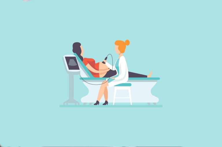 Na imagem, uma mulher está sendo examinada por uma médica. Mais especificamente, a médica está fazendo um exame de ultrassom na paciente.