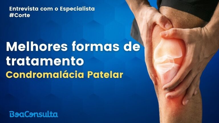 Especialista explicando as opções de tratamento para Condromalácia Patelar.