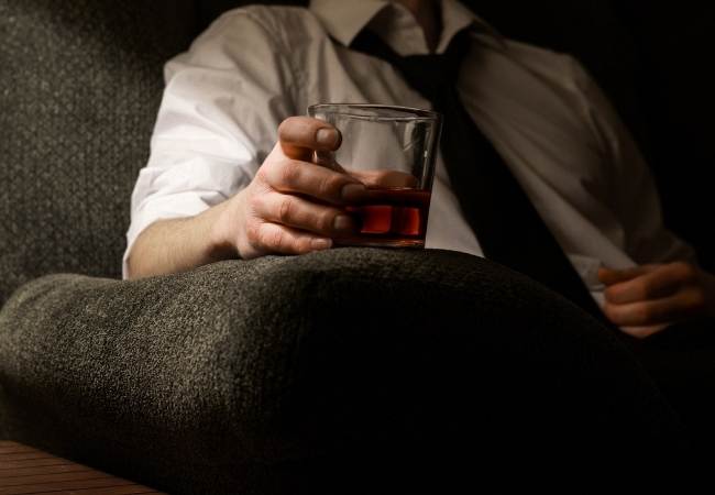 Perda de memória X Consumo de tabaco, álcool e drogas