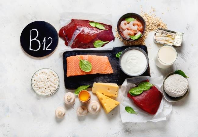 Alimentação rica em vitamina B12 pode ajudar no combate