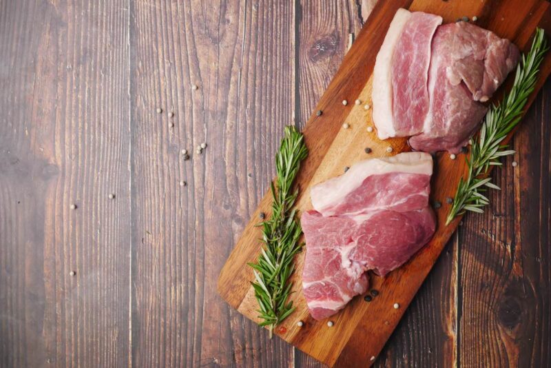 Carne vermelha.