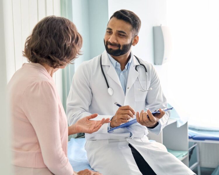 É importante que seja procurado o seu médico de confiança, o quanto antes
